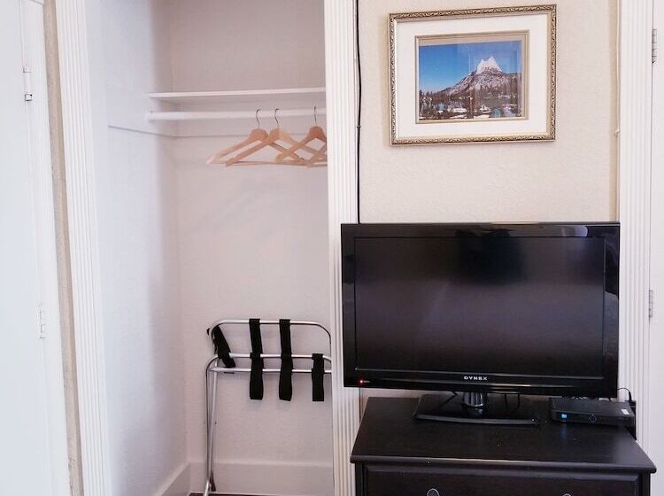 غرفة ديلوكس, Orange Village Hostel