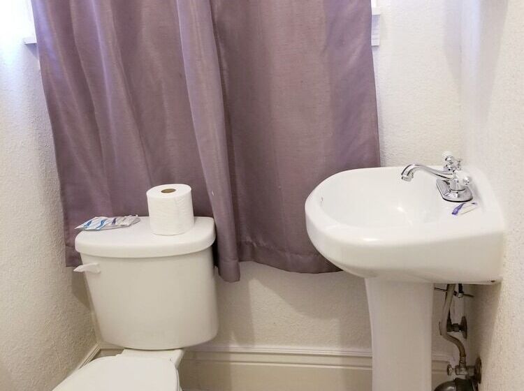 غرفة ديلوكس, Orange Village Hostel