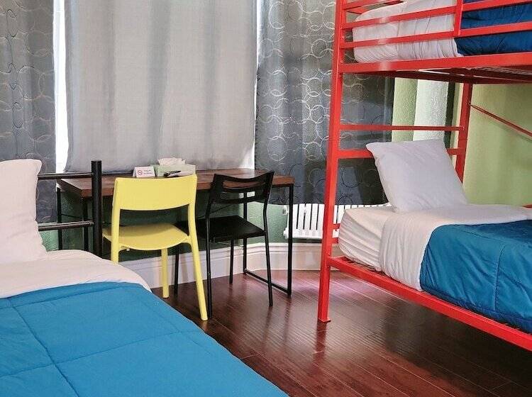 غرفة قياسية ثلاثية, Orange Village Hostel