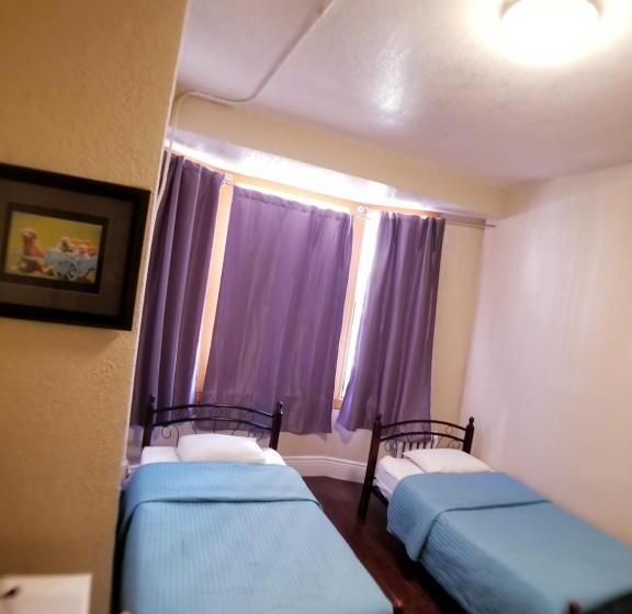 Quarto standard, Orange Village Hostel
