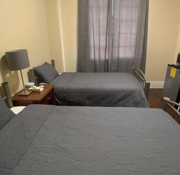 غرفة قياسية حمام مشترك, Orange Village Hostel