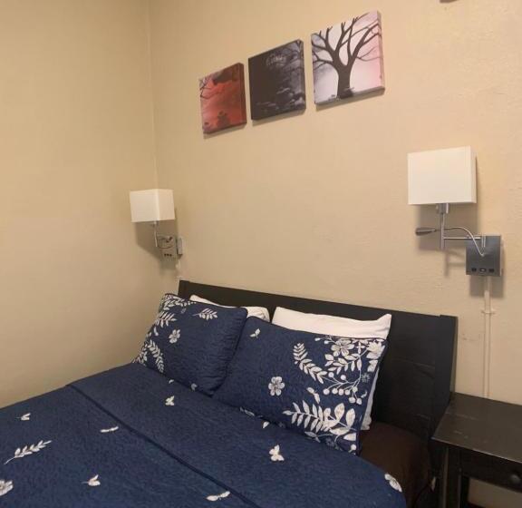 غرفة ديلوكس, Orange Village Hostel