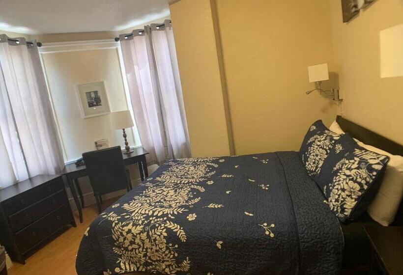 غرفة ديلوكس, Orange Village Hostel