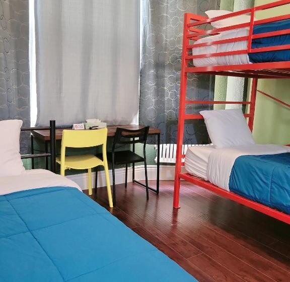 غرفة قياسية ثلاثية, Orange Village Hostel