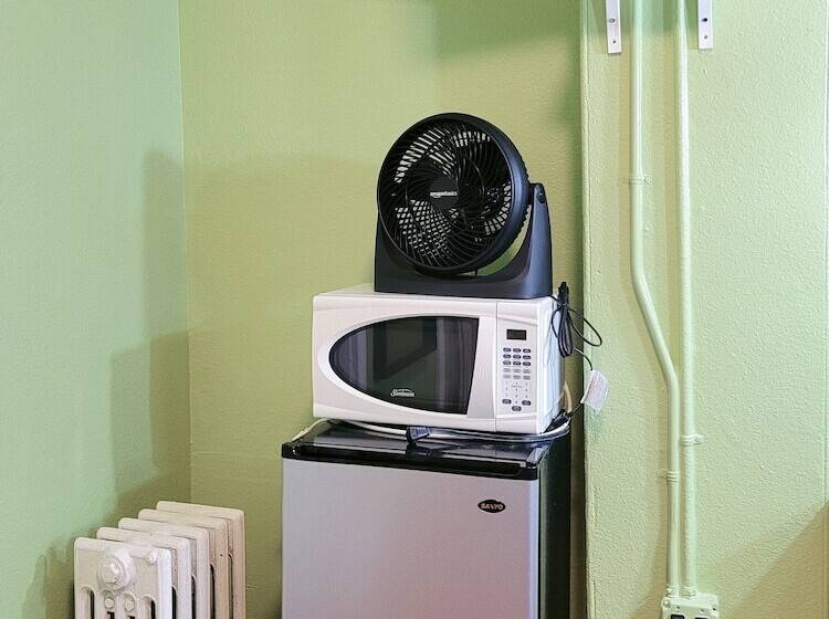 غرفة ديلوكس, Orange Village Hostel