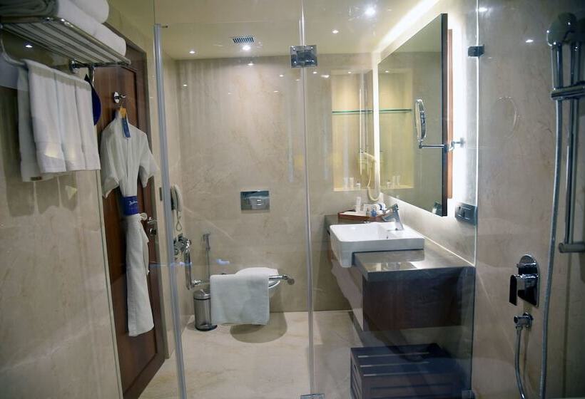 Quarto Deluxe, Radisson Blu Resort & Spa Alibaug