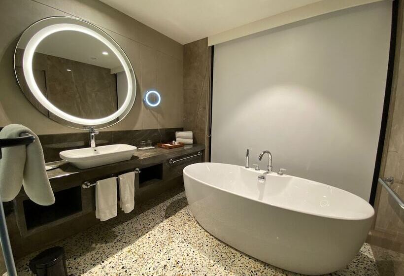 Quarto Deluxe, Radisson Blu Resort & Spa Alibaug