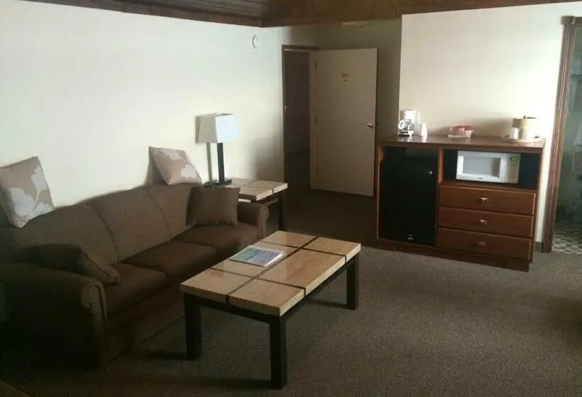 スーペリアースイート, Candlestone Golf And Resort
