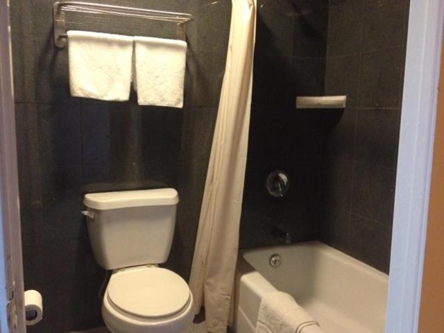 Стандартный Номер Кровать Кинг, All 8 Motel