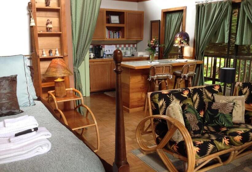 Хижина, Lotus Garden Cottages