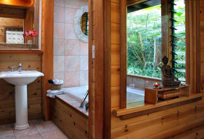 Люкс, Lotus Garden Cottages