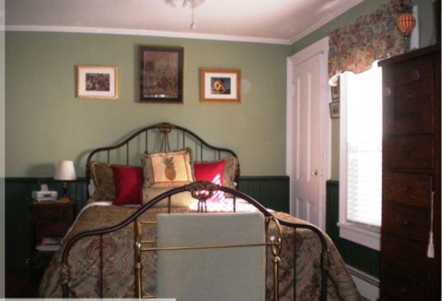 סוויטה עם מיטת קווין, The Stirling House Waterfront Inn Greenport