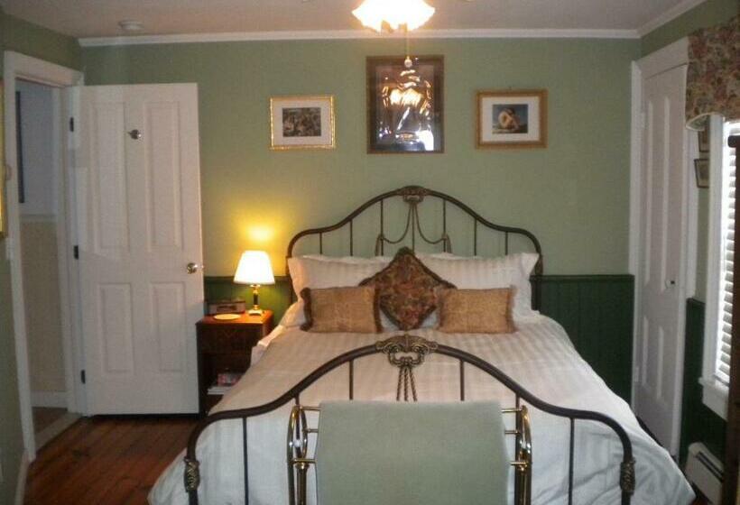 סוויטה עם מיטת קווין, The Stirling House Waterfront Inn Greenport