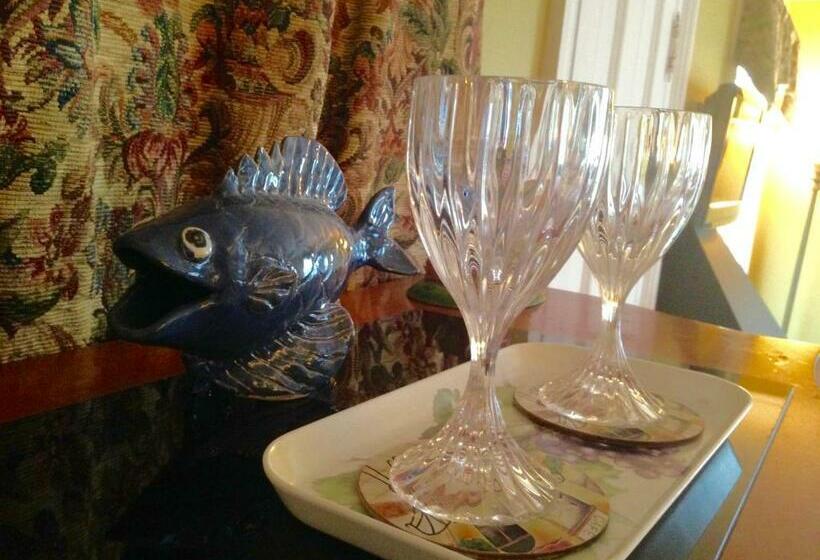 חדר סטנדרט עם מיטת קינג, The Stirling House Waterfront Inn Greenport