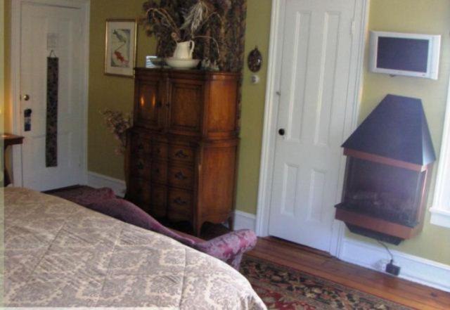 חדר סטנדרט עם מיטת קינג, The Stirling House Waterfront Inn Greenport