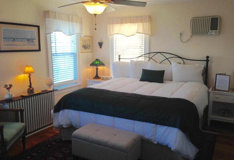 חדר סטנדרט עם מיטת קינג, The Stirling House Waterfront Inn Greenport