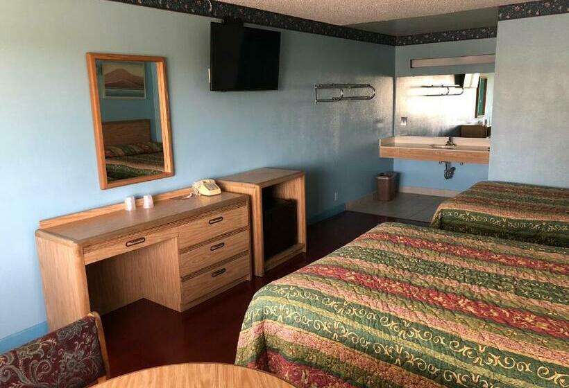 스탠다드 룸 더블 침대 2개, Chester Inn Motel