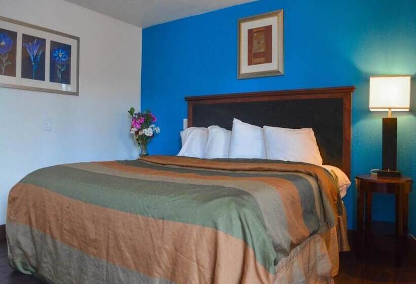 标准间, Del Rancho Motel