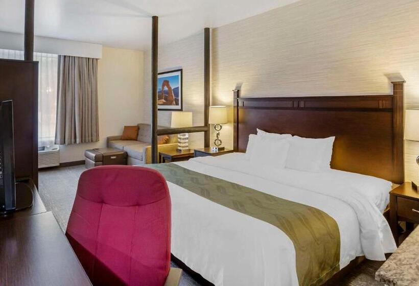 Люкс Кровать Кинг, Quality Suites Moab Near Arches National Park