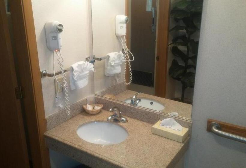 اتاق لوکس, Sunrise Inn