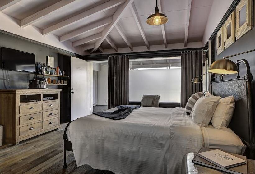 غرفة قياسية, The Montauk Beach House