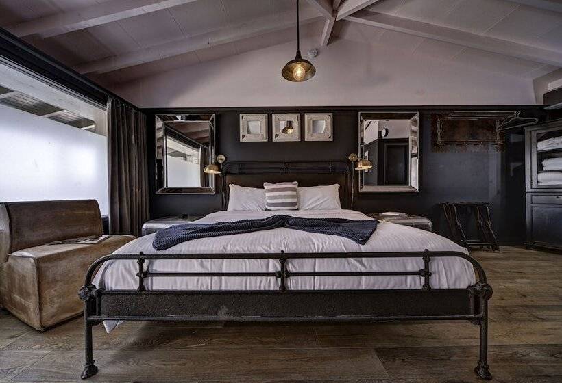 غرفة قياسية, The Montauk Beach House