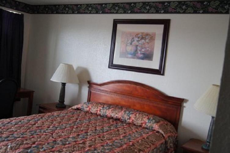 غرفة قياسية, Budget Inn