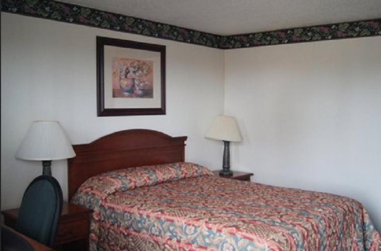 غرفة قياسية, Budget Inn