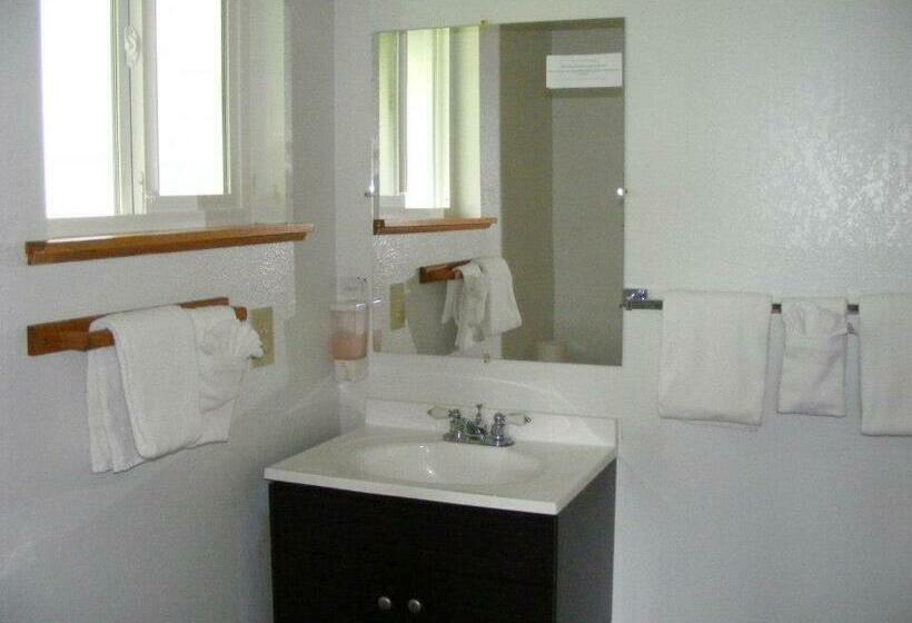 جناح غرفتين نوم, Ocean Avenue Inn