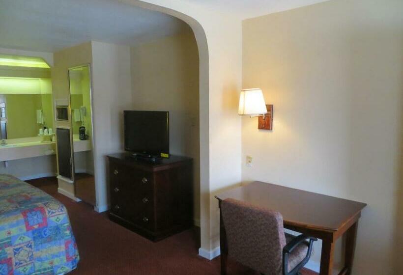 إستوديو قياسى سرير كينج, Pleasanton Executive Inn