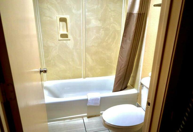 스탠다드 룸 킹사이즈 침대, Regency Inn & Suites