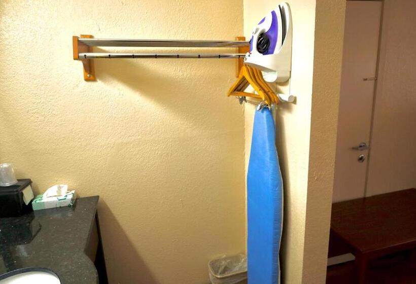 스탠다드 룸 더블 침대 2개, Regency Inn & Suites