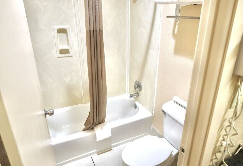 스탠다드 룸 더블 침대 2개, Regency Inn & Suites