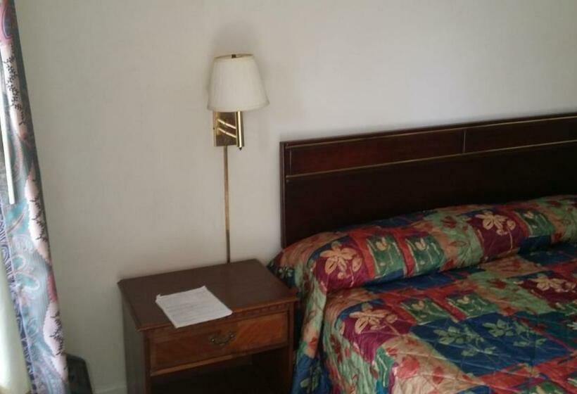 标准间, Nakon Motel