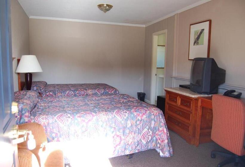 패밀리 스위트, Pacific Motel