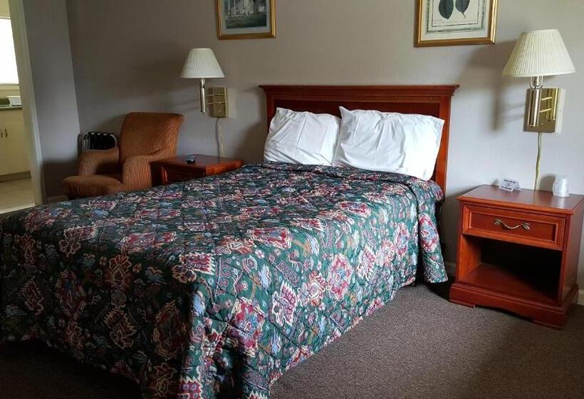 패밀리 스위트, Pacific Motel