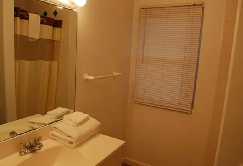 带大床的标准间, Point 1 Resort & Motel