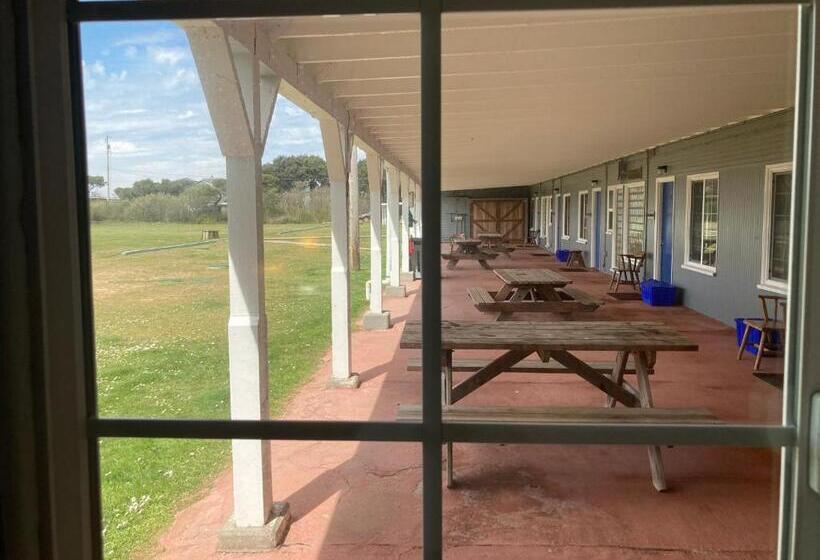 家庭套房, Tillicum Beach Motel   Formerly Deane S Oceanfront Lodge