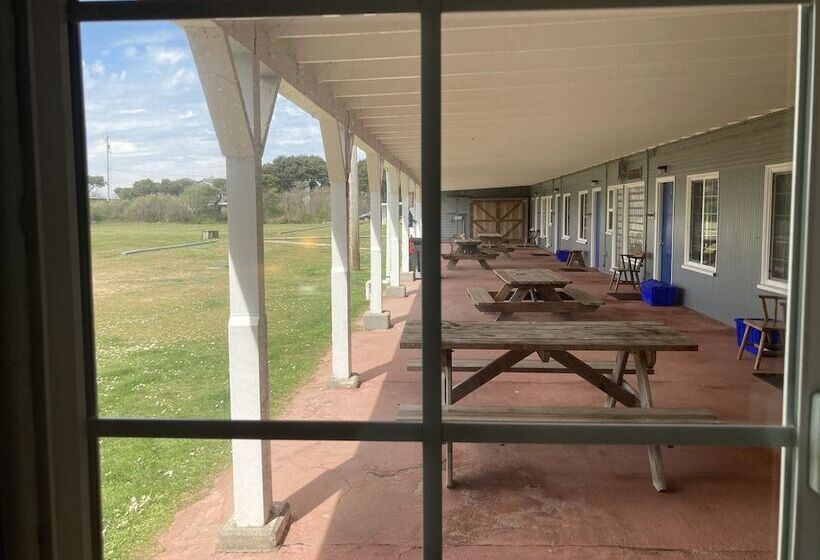 海景套房, Tillicum Beach Motel   Formerly Deane S Oceanfront Lodge