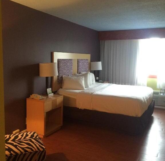 غرفة قياسية سرير كينج, Trip Hotel Ithaca