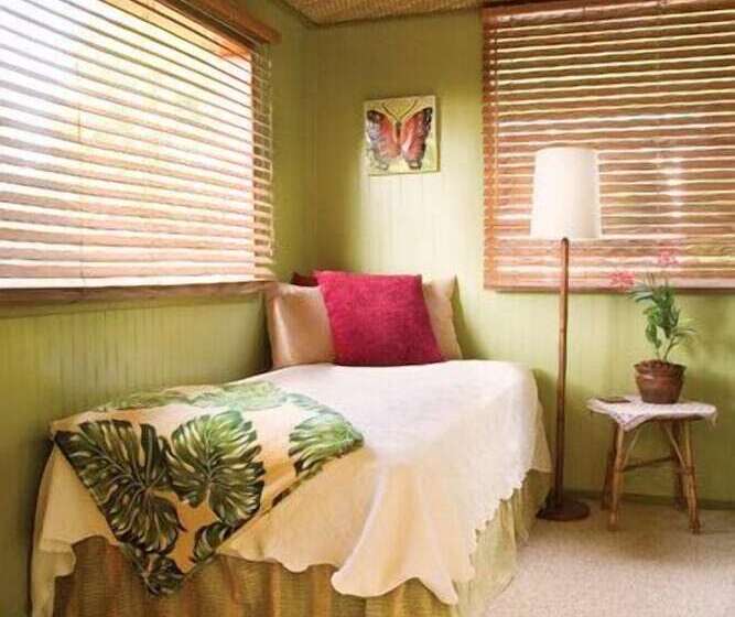 منزل غرفة نوم واحدة, Ka Awa Loa Plantation