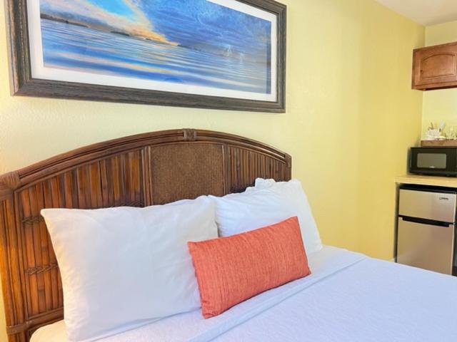 חדר בסיסי, Bay Harbor Lodge