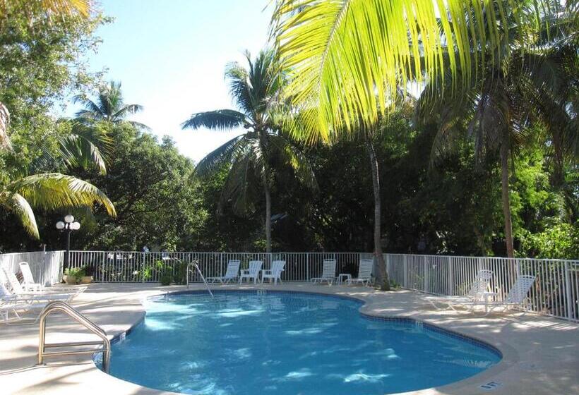 סוויטה, Bay Harbor Lodge