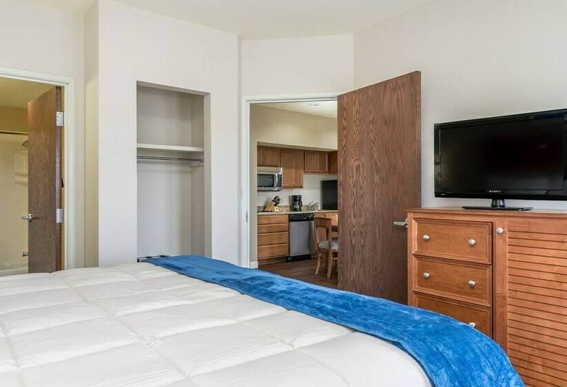 جناح, Port Of Kimberling Marina & Resort