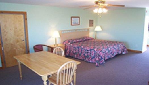 스탠다드 룸 킹사이즈 침대, Blue Sea Motor Inn