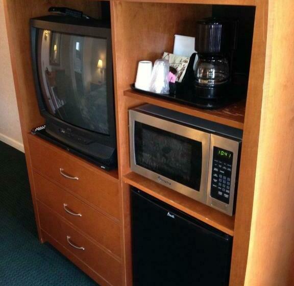 غرفة قياسية سرير كينج, Country Inn