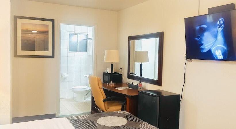 غرفة ديلوكس, Oceanside Inn & Suites, A Days Inn By Wyndham