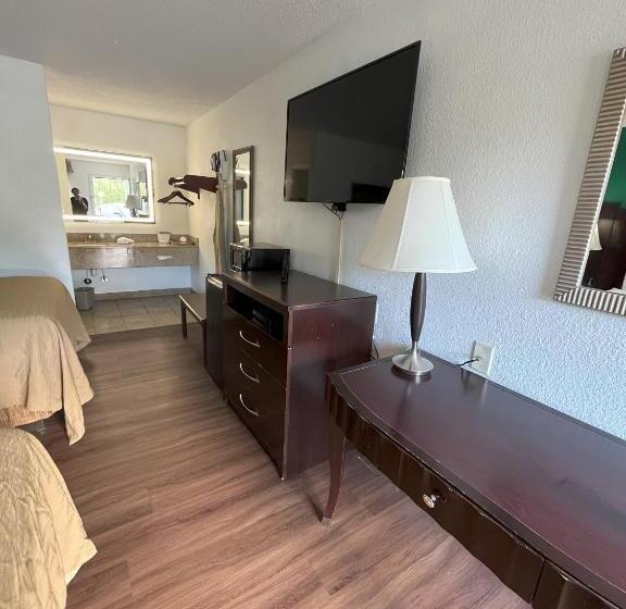 2ダブルベッドのスタンダードルーム, Pinetree Inn