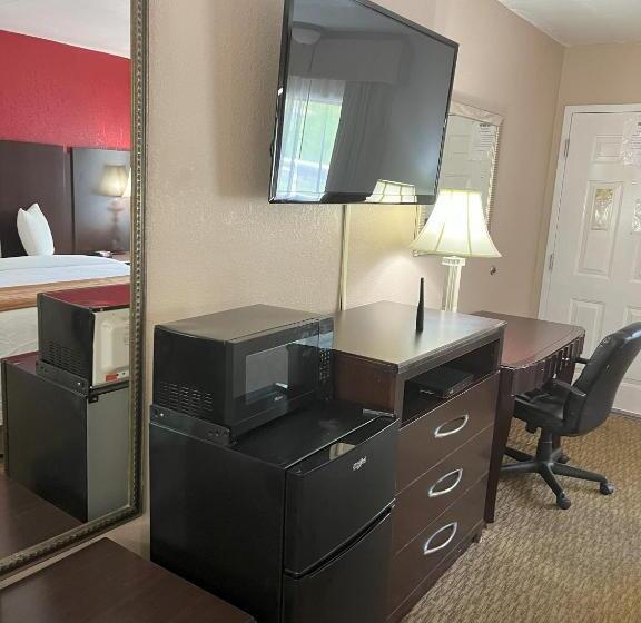 キングサイズベッドのスタンダードルーム, Pinetree Inn