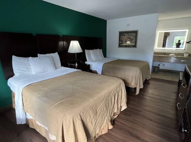 2ダブルベッドのスタンダードルーム, Pinetree Inn